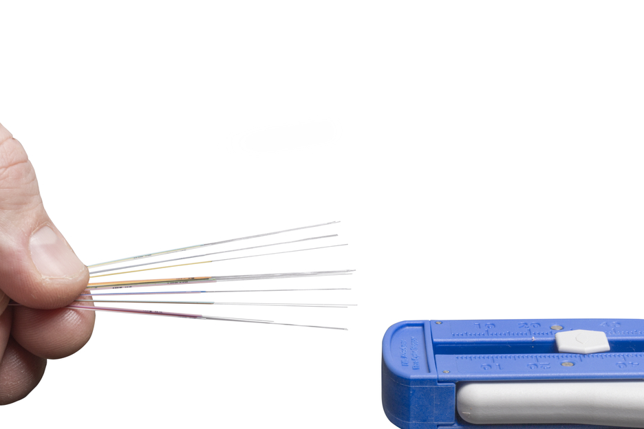 Dénudeur Précision Fibre Optique | pour dénuder les câbles en fibre de verre Ø 0,125 mm