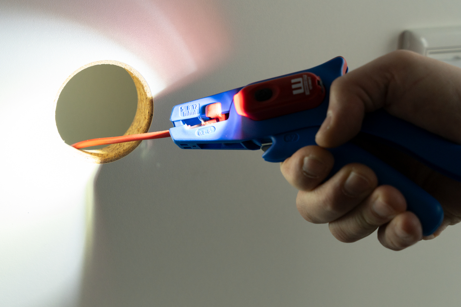 LAMPE DE TRAVAIL À LED
