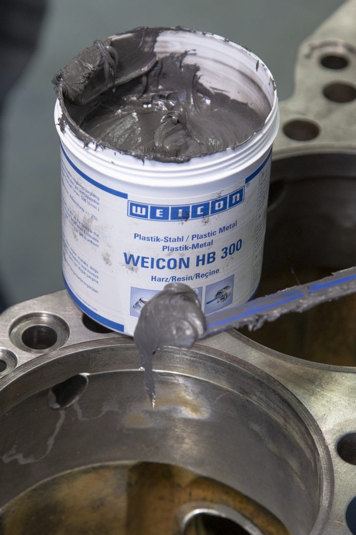 WEICON HB 300 | système à base de résines époxy résistant aux hautes températures pour la réparation et le moulage