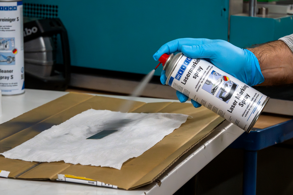 Spray pour marquage Laser | Spray spécial pour augmenter le contraste des gravures au laser