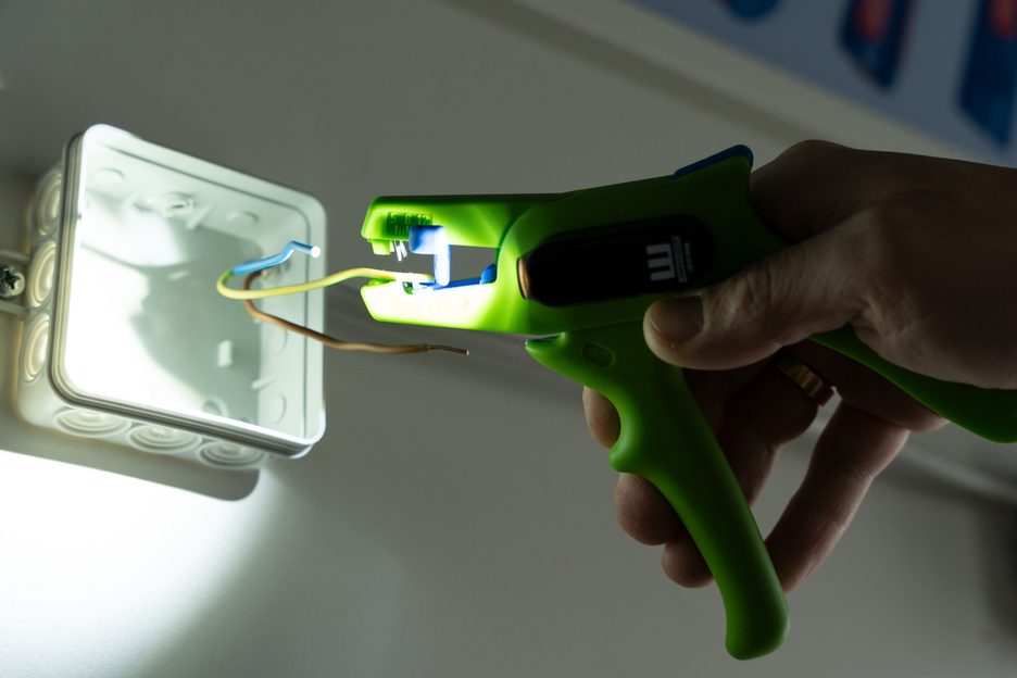 LAMPE DE TRAVAIL À LED