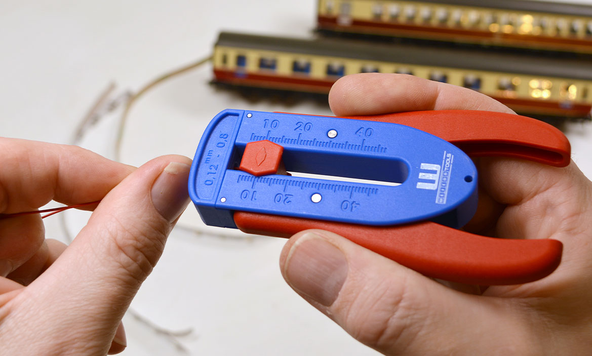 Precision Wire Stripper S Precision Wire Stripper S
